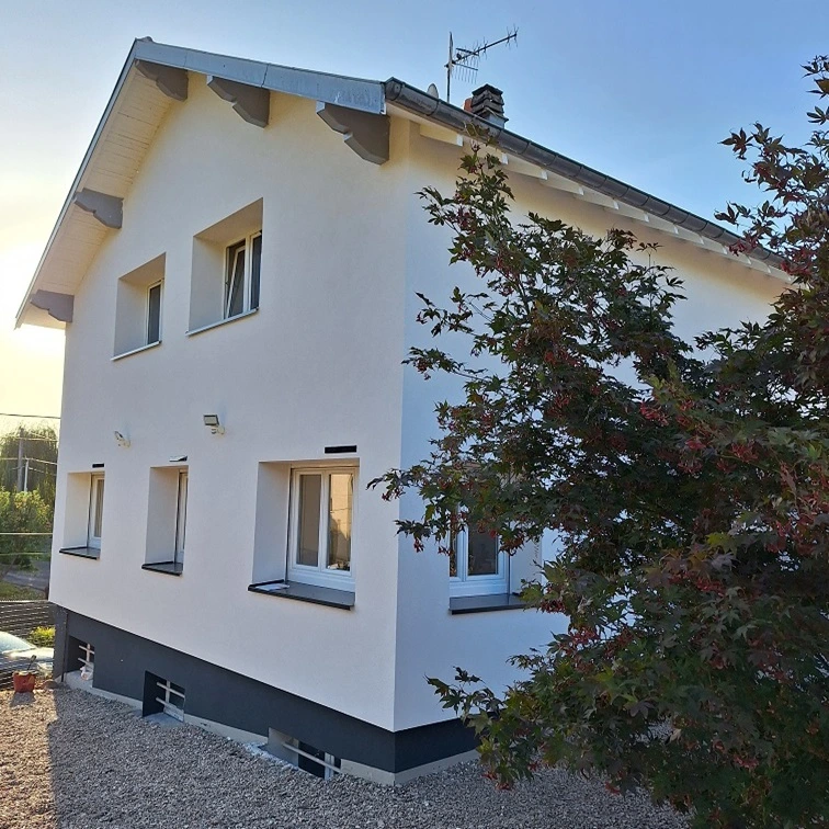 Travaux d’isolation extérieure réalisés par Lohner Bâtiment